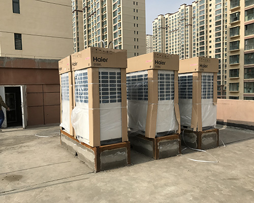 鑫之雲(yún)海港酒樓多聯(lián)機機房系統(tǒng)
